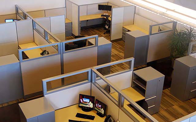 Refurbished Cubicles