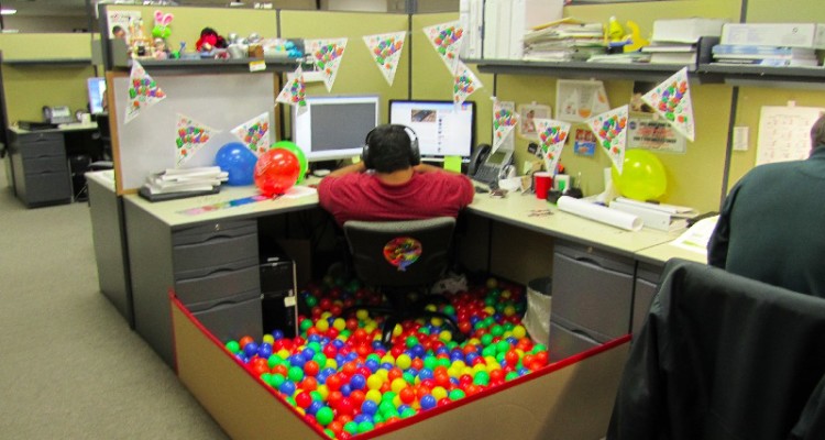 cubicle prank